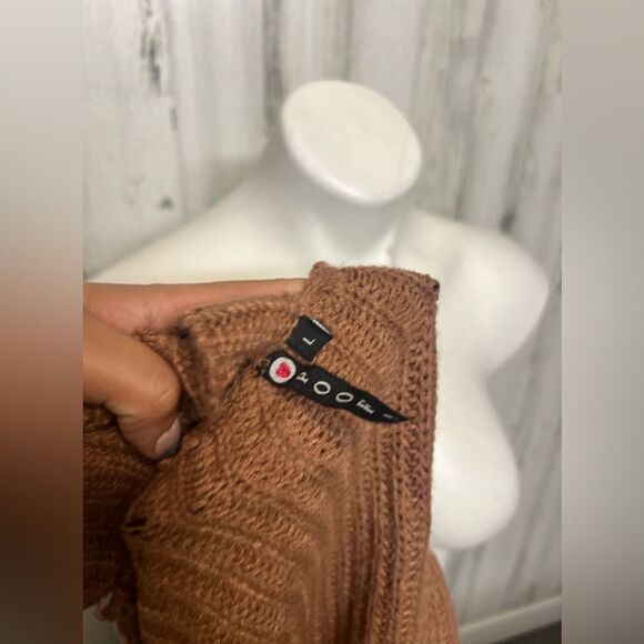 Brown sweater - Picture 5 of 7